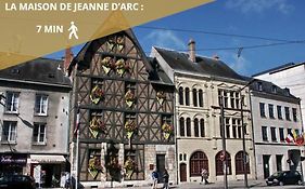 Charmant Studio Vue Cathedrale Quartier Historique
